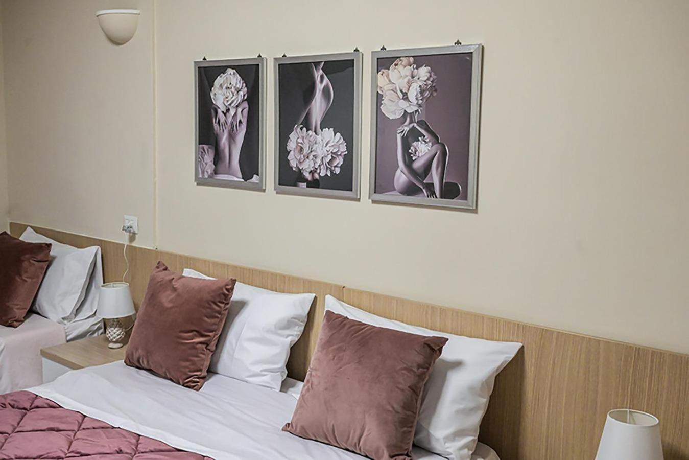 Suisse Hotel Caserta Luaran gambar