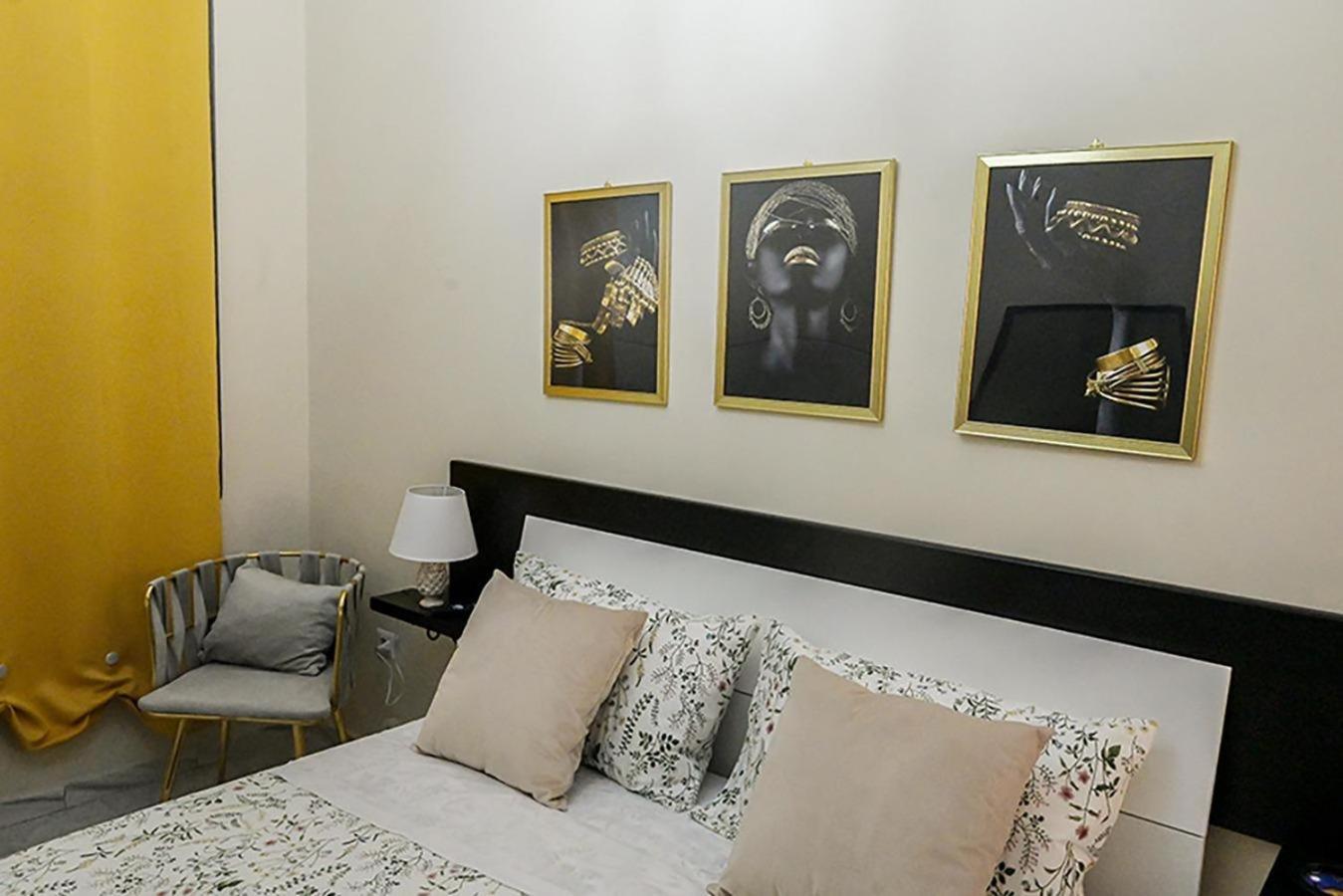 Suisse Hotel Caserta Luaran gambar