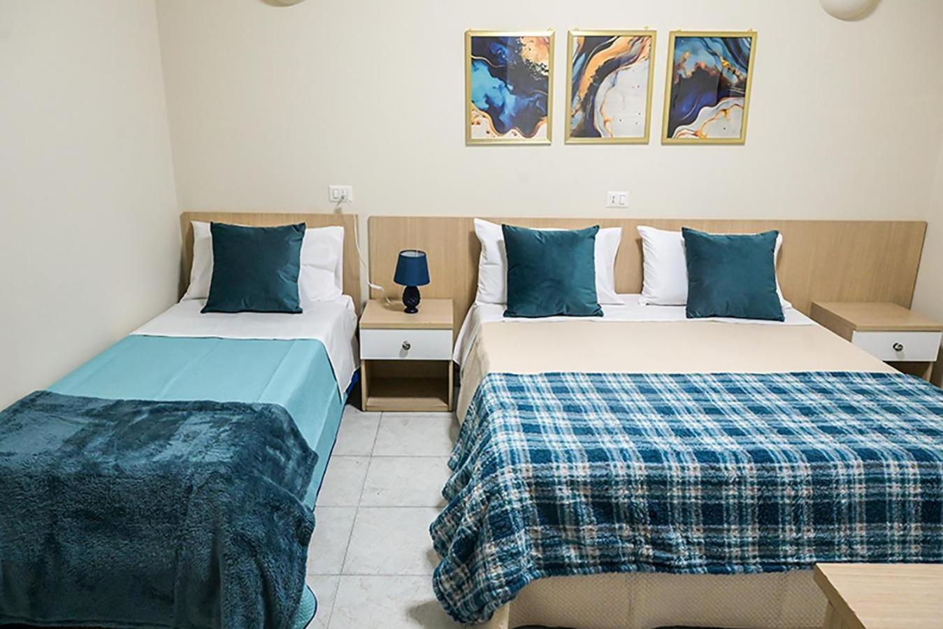 Suisse Hotel Caserta Luaran gambar