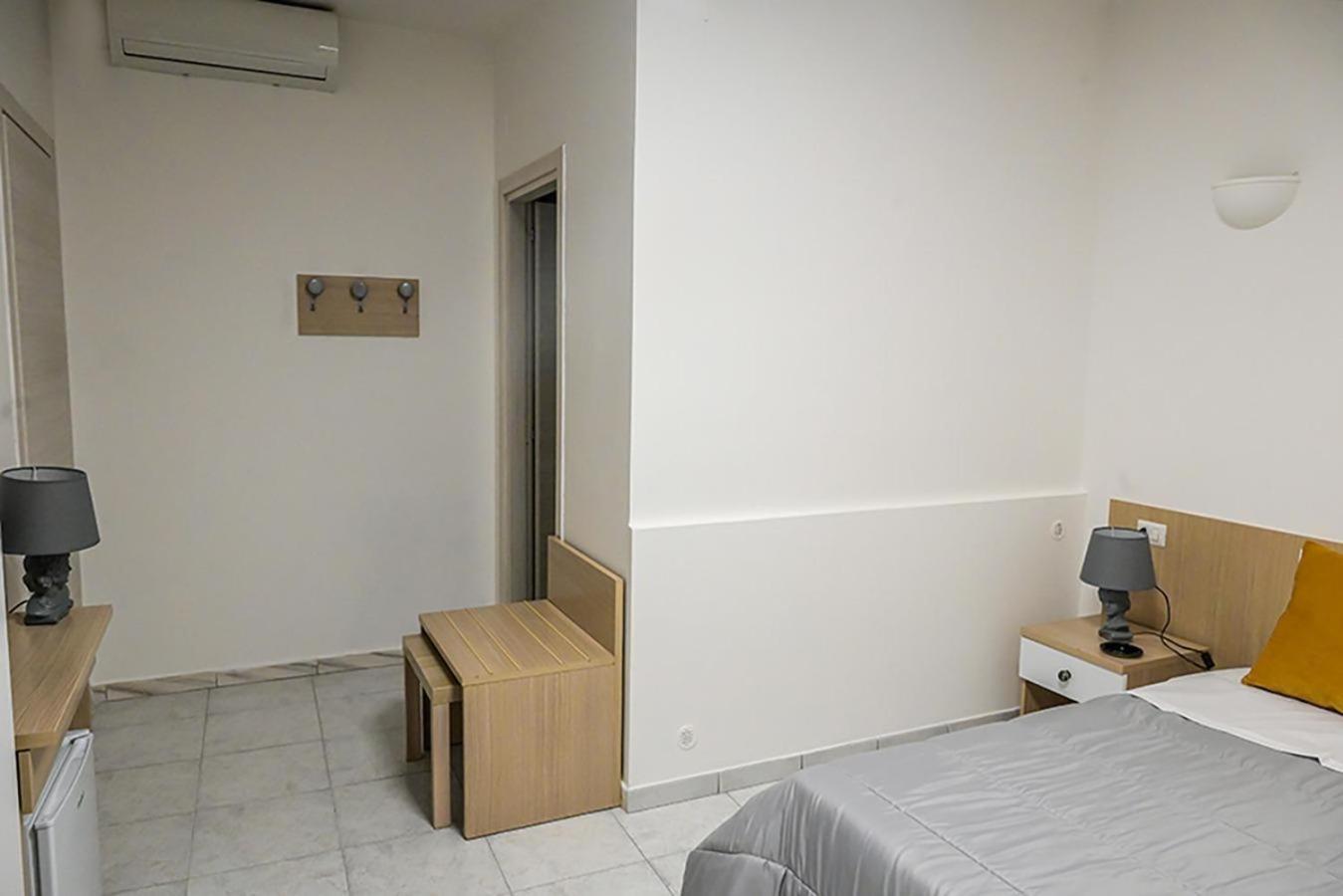 Suisse Hotel Caserta Luaran gambar