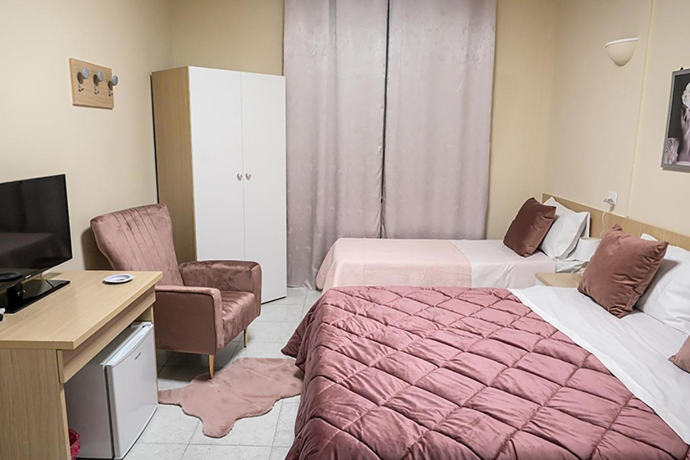 Suisse Hotel Caserta Luaran gambar